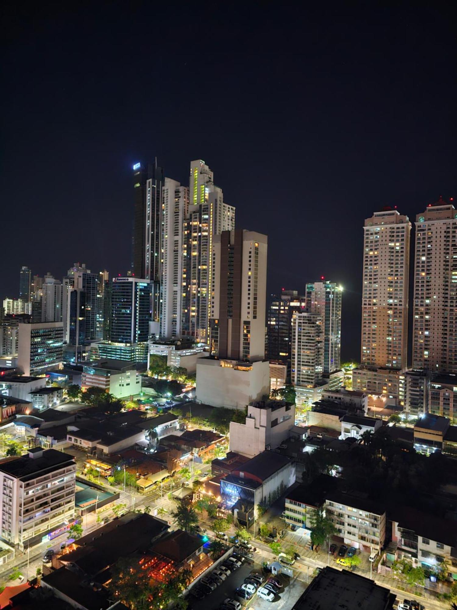 Entire Apartment Accommodation Downtown Panama Kota Panama Bagian luar foto